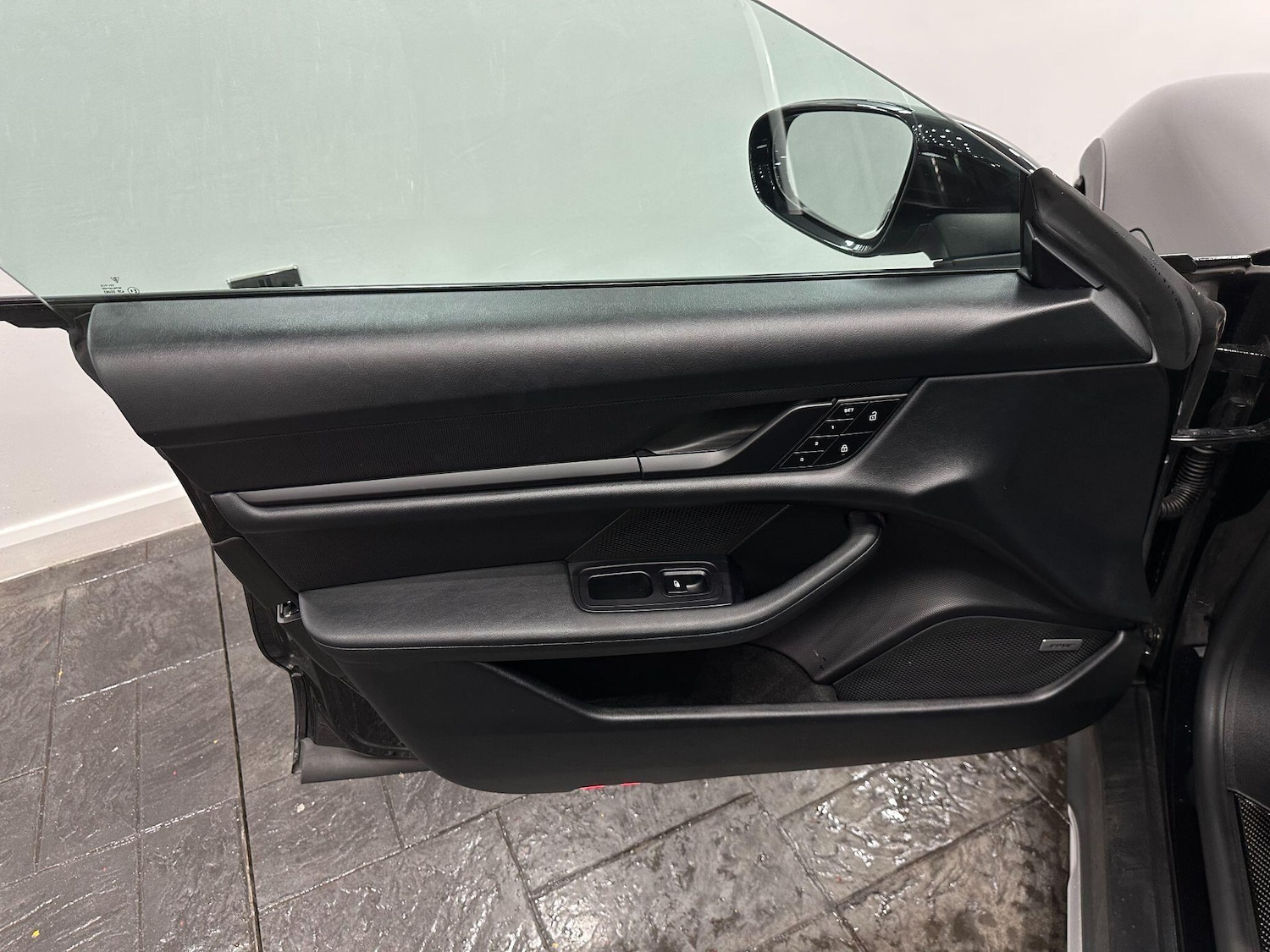 Used Porsche Taycan for sale - 76659417: Photo 68