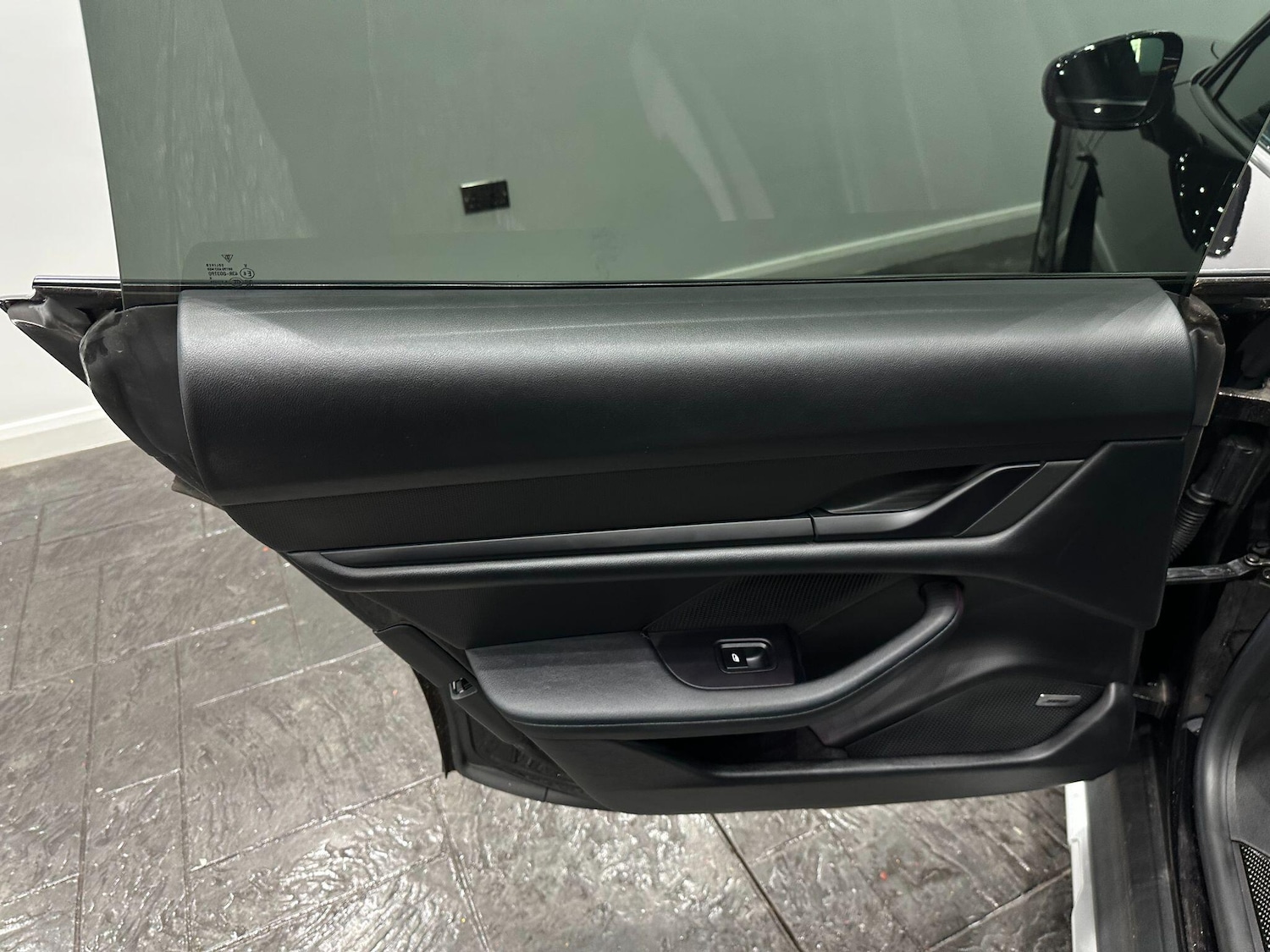 Used Porsche Taycan for sale - 76659417: Photo 74