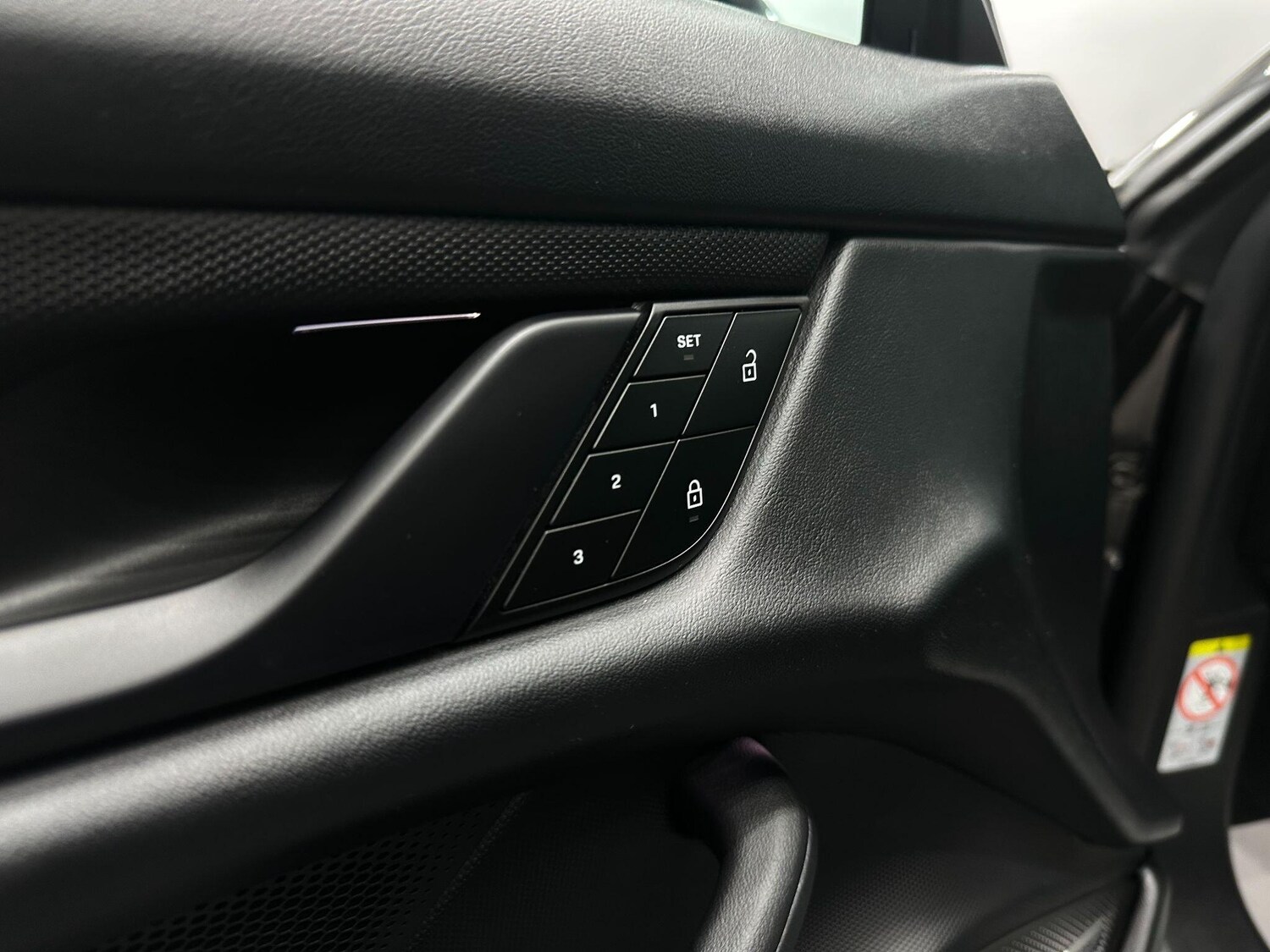 Used Porsche Taycan for sale - 76659417: Photo 88