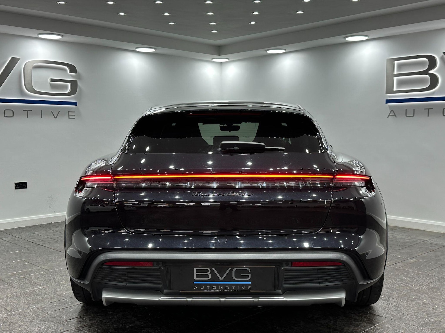 Used Porsche Taycan for sale - 76659417: Photo 9