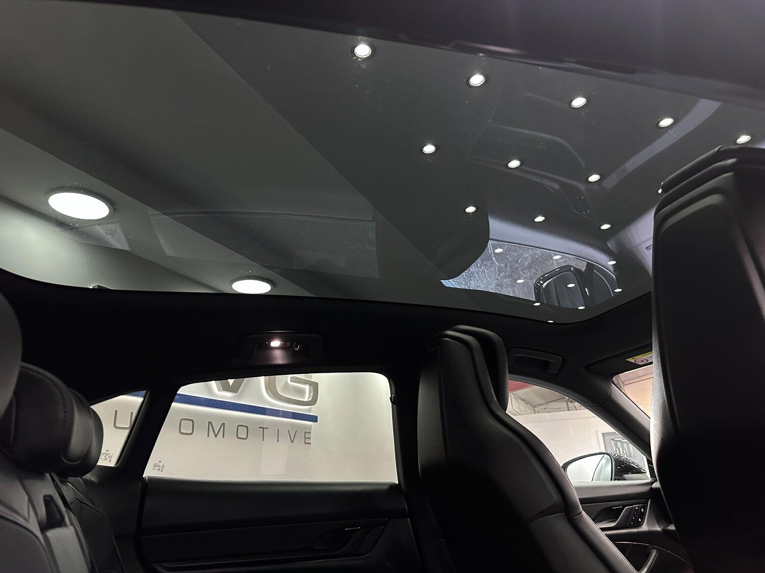 Used Porsche Taycan for sale - 76659417: Photo 98