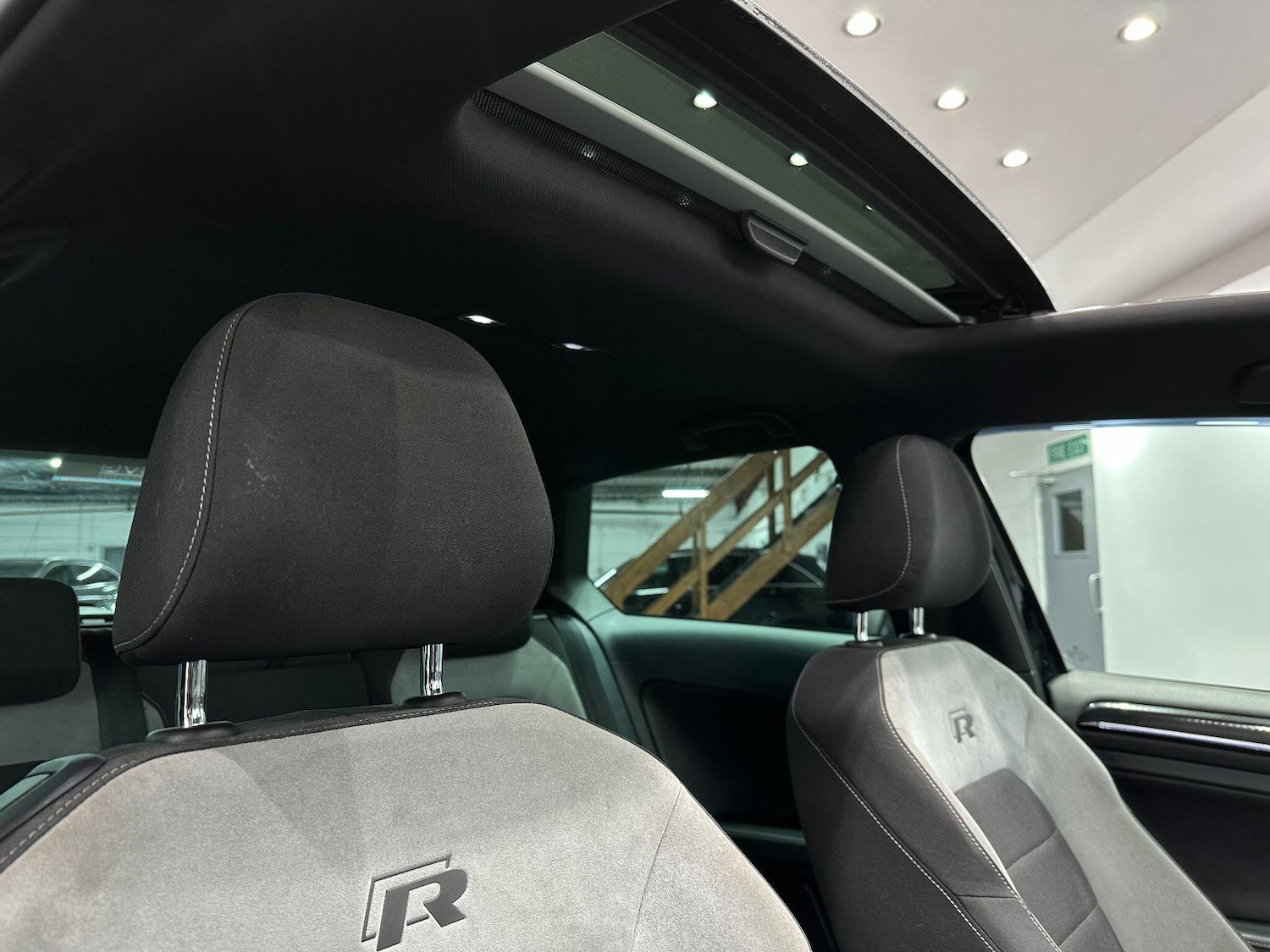 Used Volkswagen Golf 2016 for sale - 76964676: Photo 30