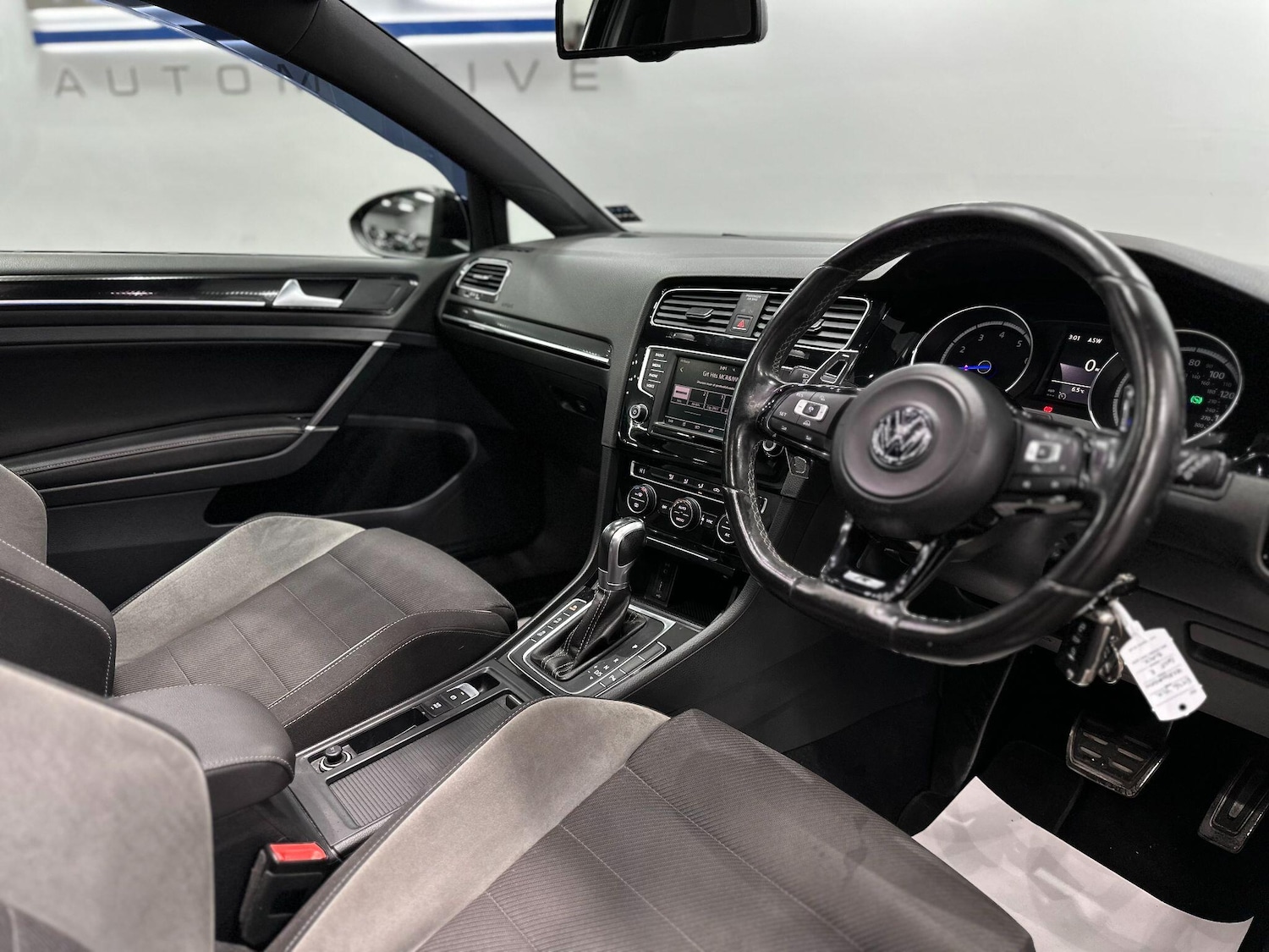 Used Volkswagen Golf 2016 for sale - 76964676: Photo 31