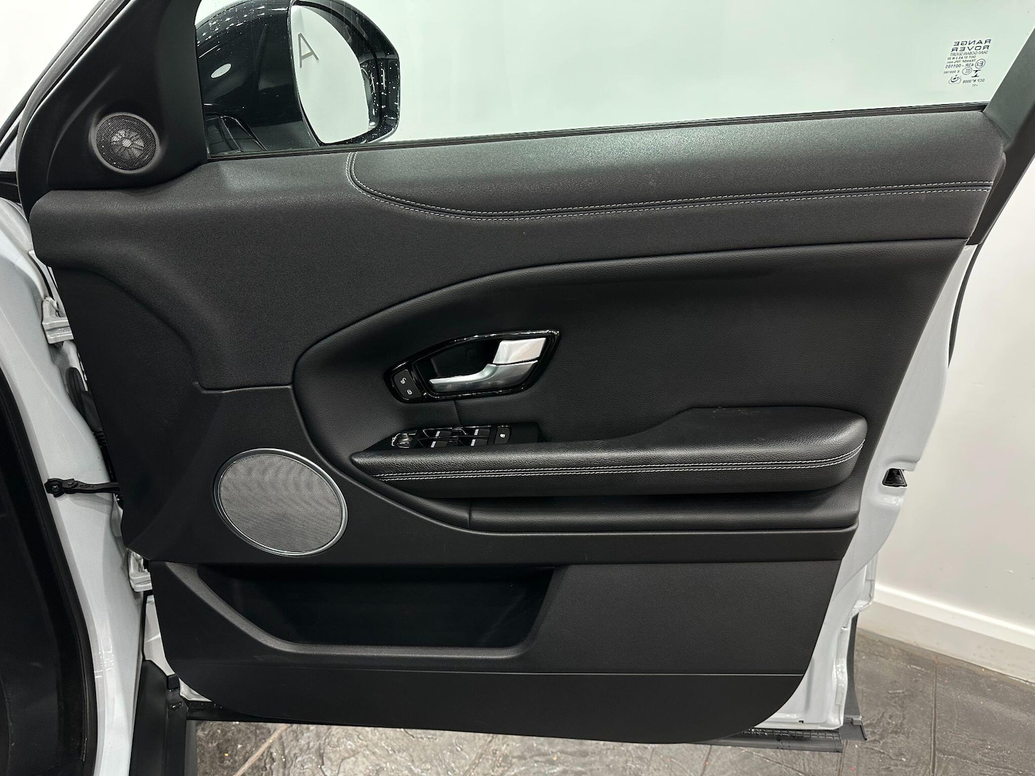 Used Land Rover Range Rover Evoque 2017 for sale - 76657746: Photo 28