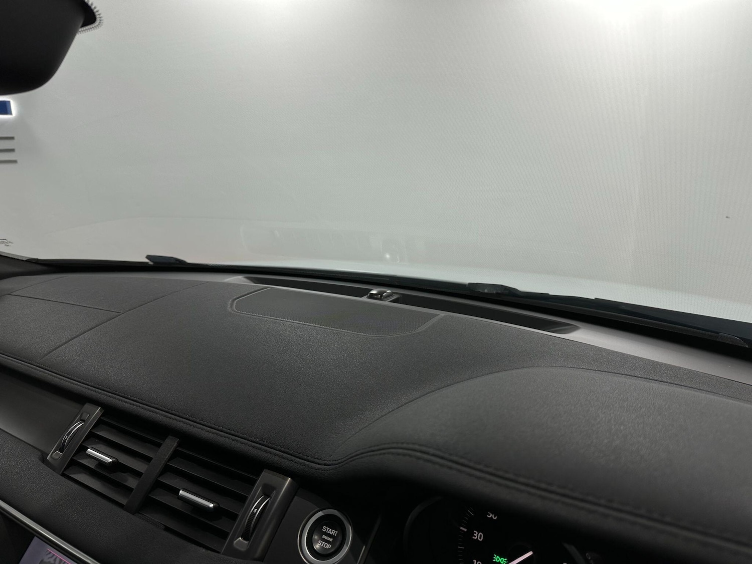 Used Land Rover Range Rover Evoque 2017 for sale - 76657746: Photo 31