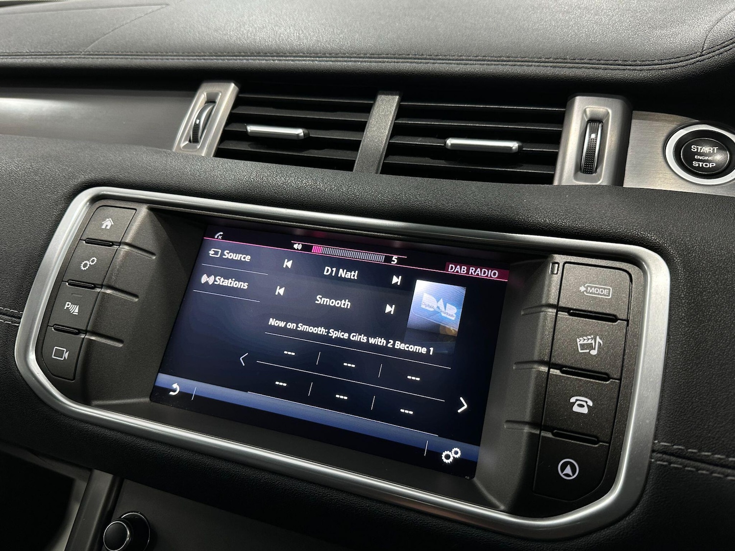 Used Land Rover Range Rover Evoque 2017 for sale - 76657746: Photo 36