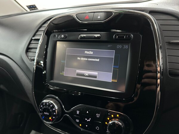 Used Renault Captur 2016 for sale - 76214915: Photo 40