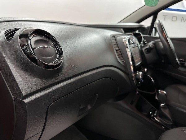 Used Renault Captur 2016 for sale - 76214915: Photo 50