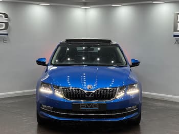 Used Skoda Octavia 2017 for sale - 79669900: Photo