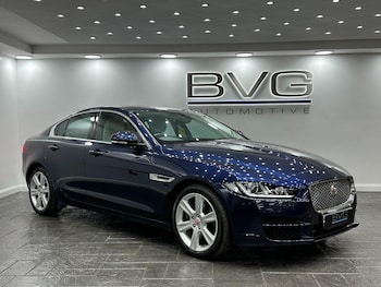 Used Jaguar XE 2016 for sale - 75553116: Photo