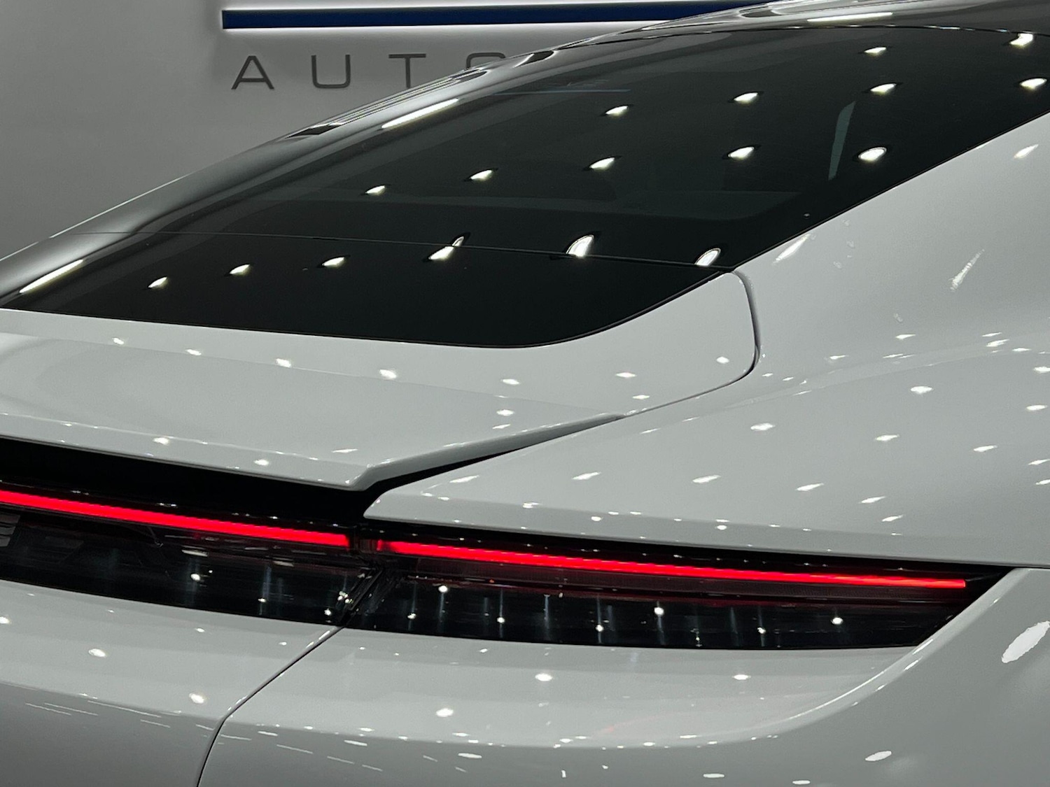 Used Porsche Taycan 2021 for sale - 75915717: Photo 25