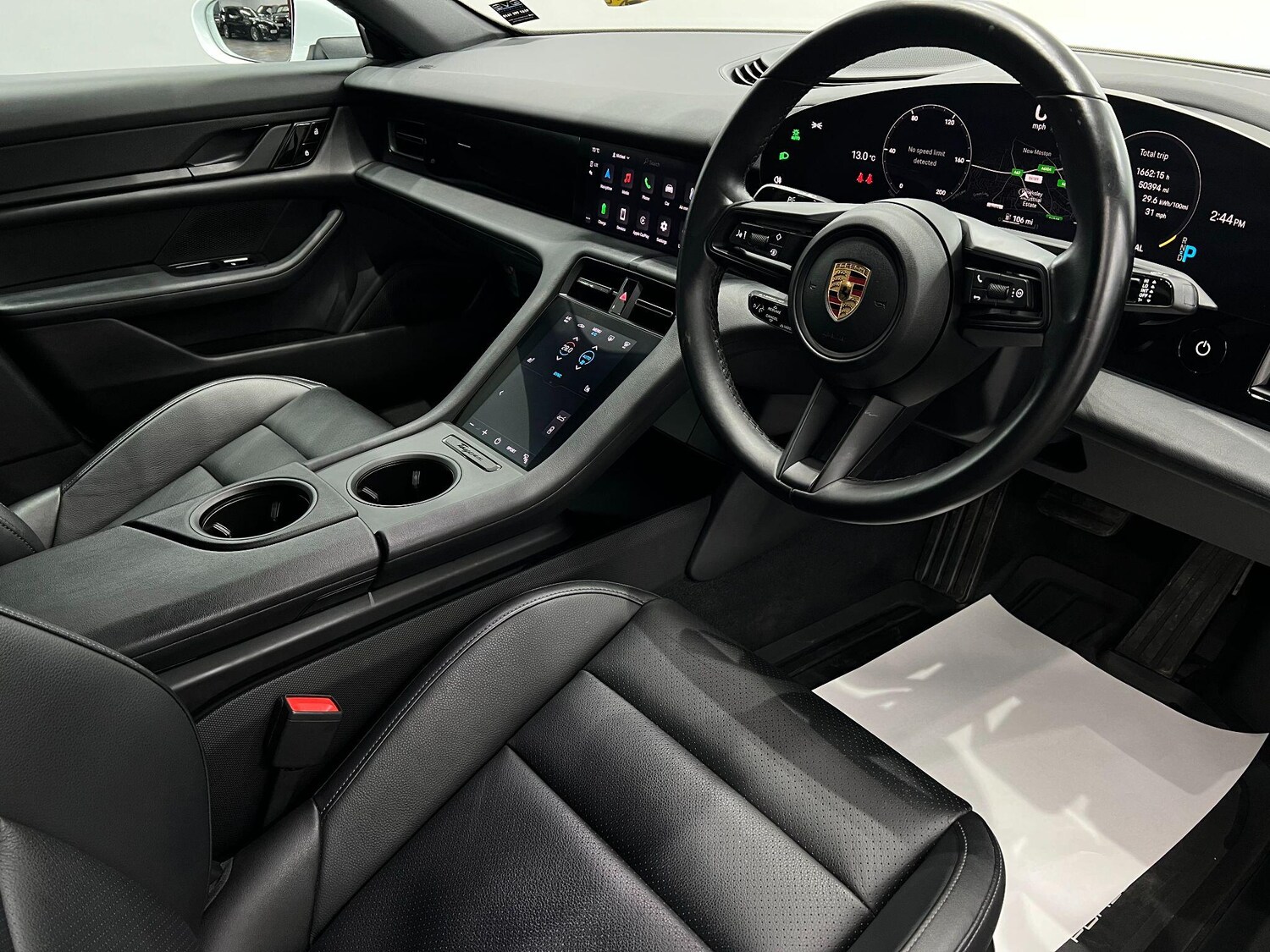 Used Porsche Taycan 2021 for sale - 75915717: Photo 31
