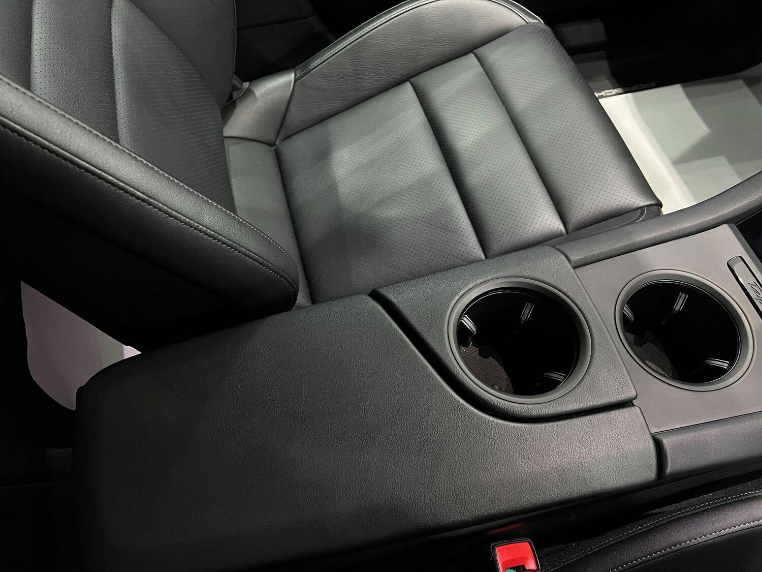 Used Porsche Taycan 2021 for sale - 75915717: Photo 43