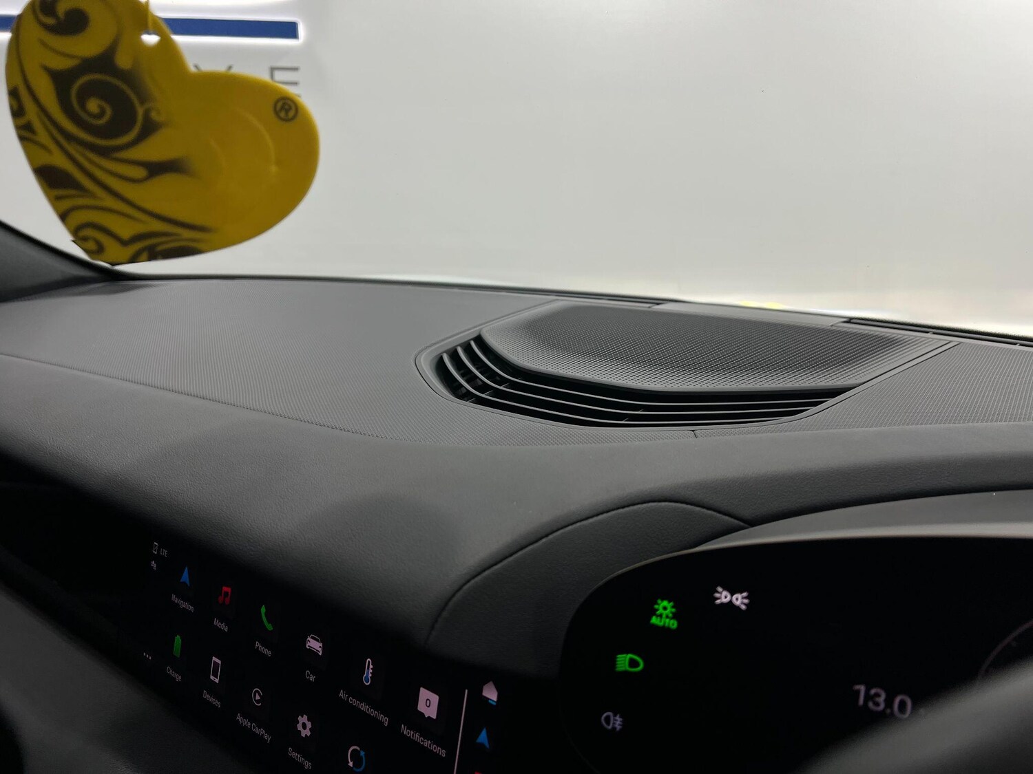 Used Porsche Taycan 2021 for sale - 75915717: Photo 59
