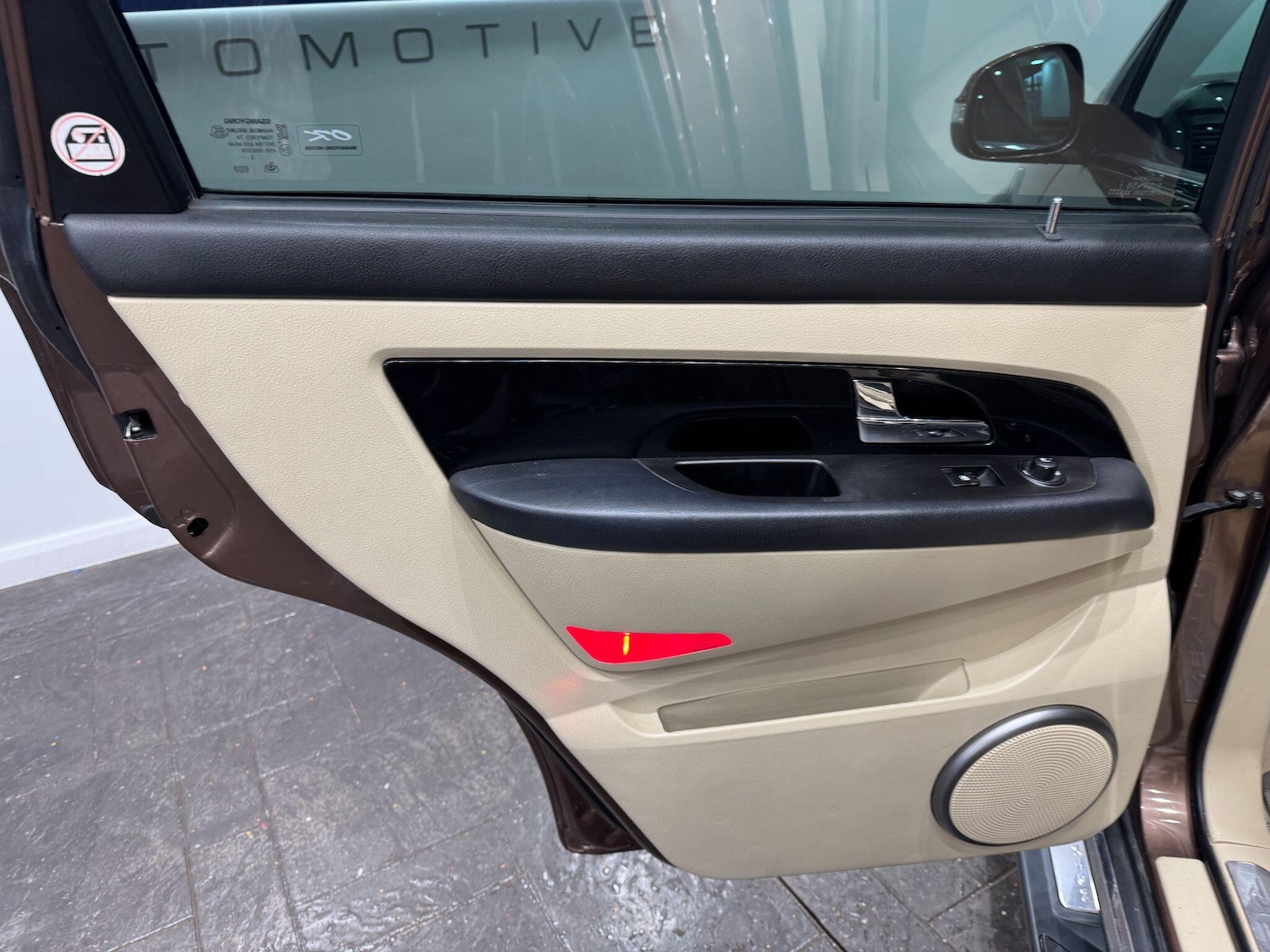 Used Ssangyong Rexton 2016 for sale - 77684079: Photo 51