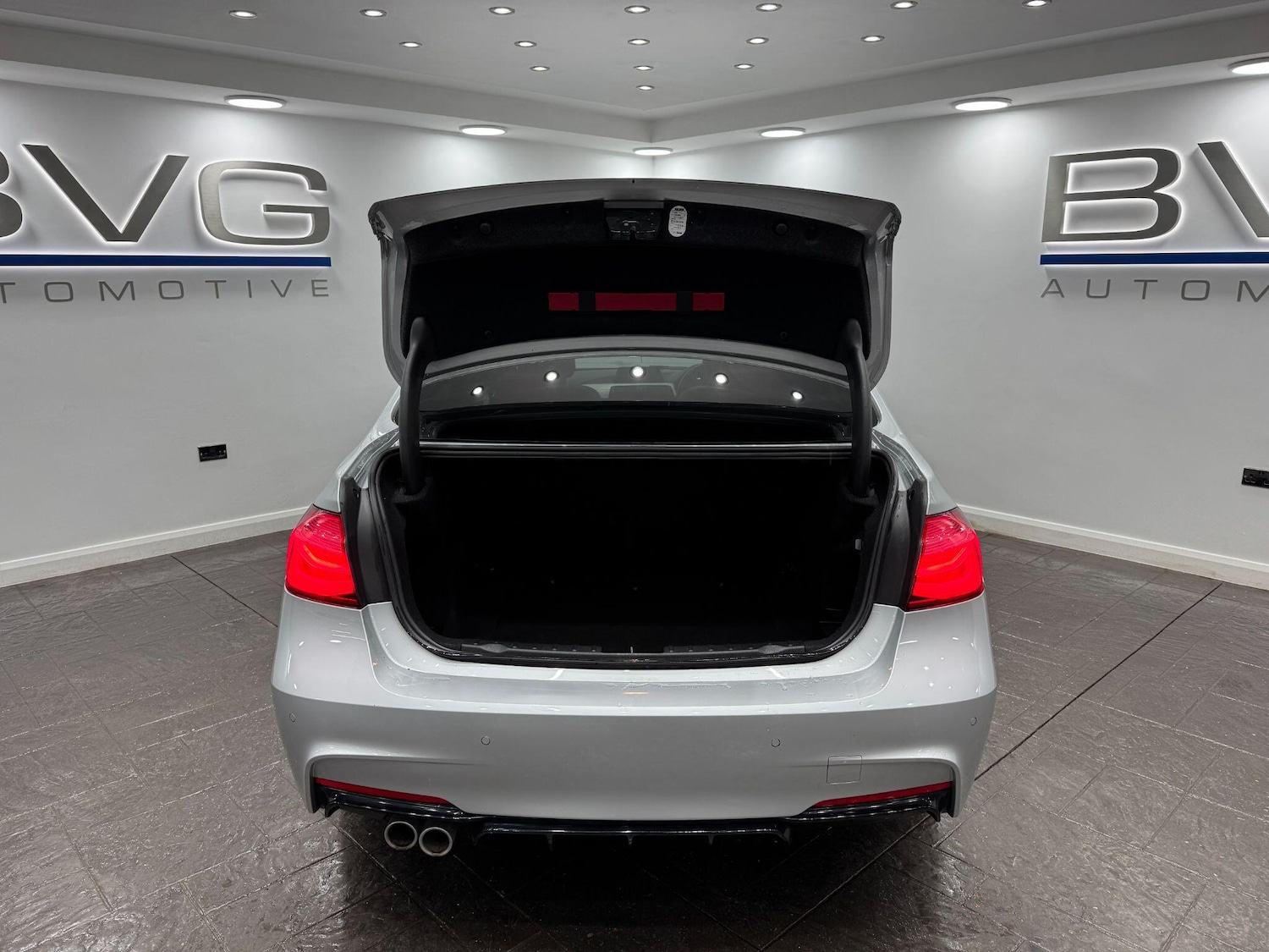 Used BMW 3 Series 2018 for sale - 77925922: Photo 61