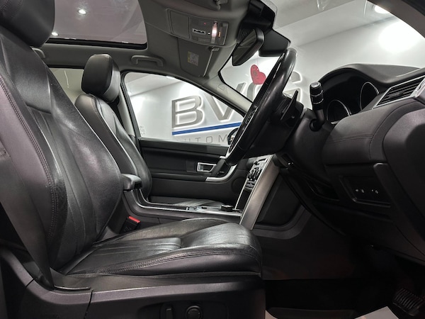 Used Land Rover Discovery Sport 2017 for sale - 76296096: Photo 17