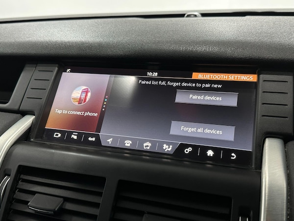 Used Land Rover Discovery Sport 2017 for sale - 76296096: Photo 39
