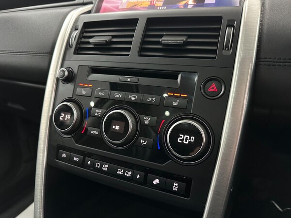 Used Land Rover Discovery Sport 2017 for sale - 76296096: Photo 41