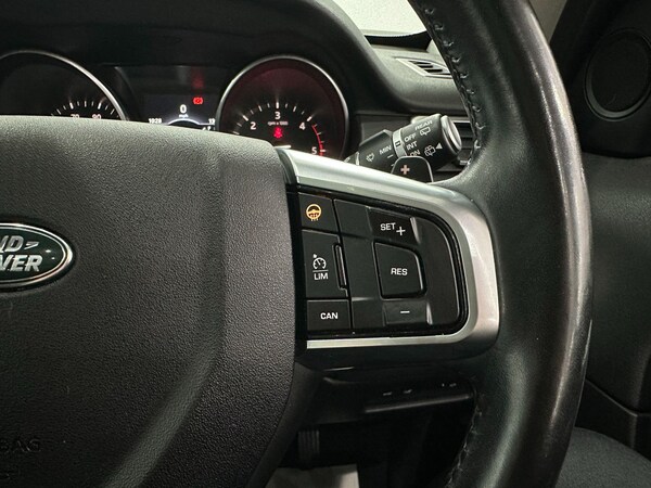 Used Land Rover Discovery Sport 2017 for sale - 76296096: Photo 47