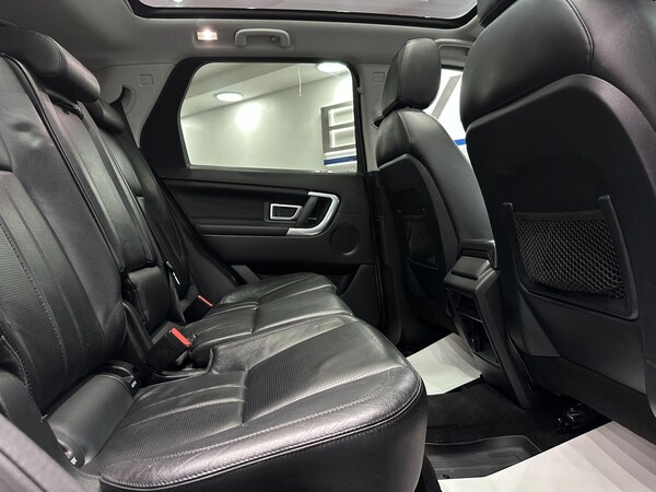 Used Land Rover Discovery Sport 2017 for sale - 76296096: Photo 59
