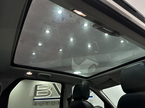 Used Land Rover Discovery Sport 2017 for sale - 76296096: Photo 62