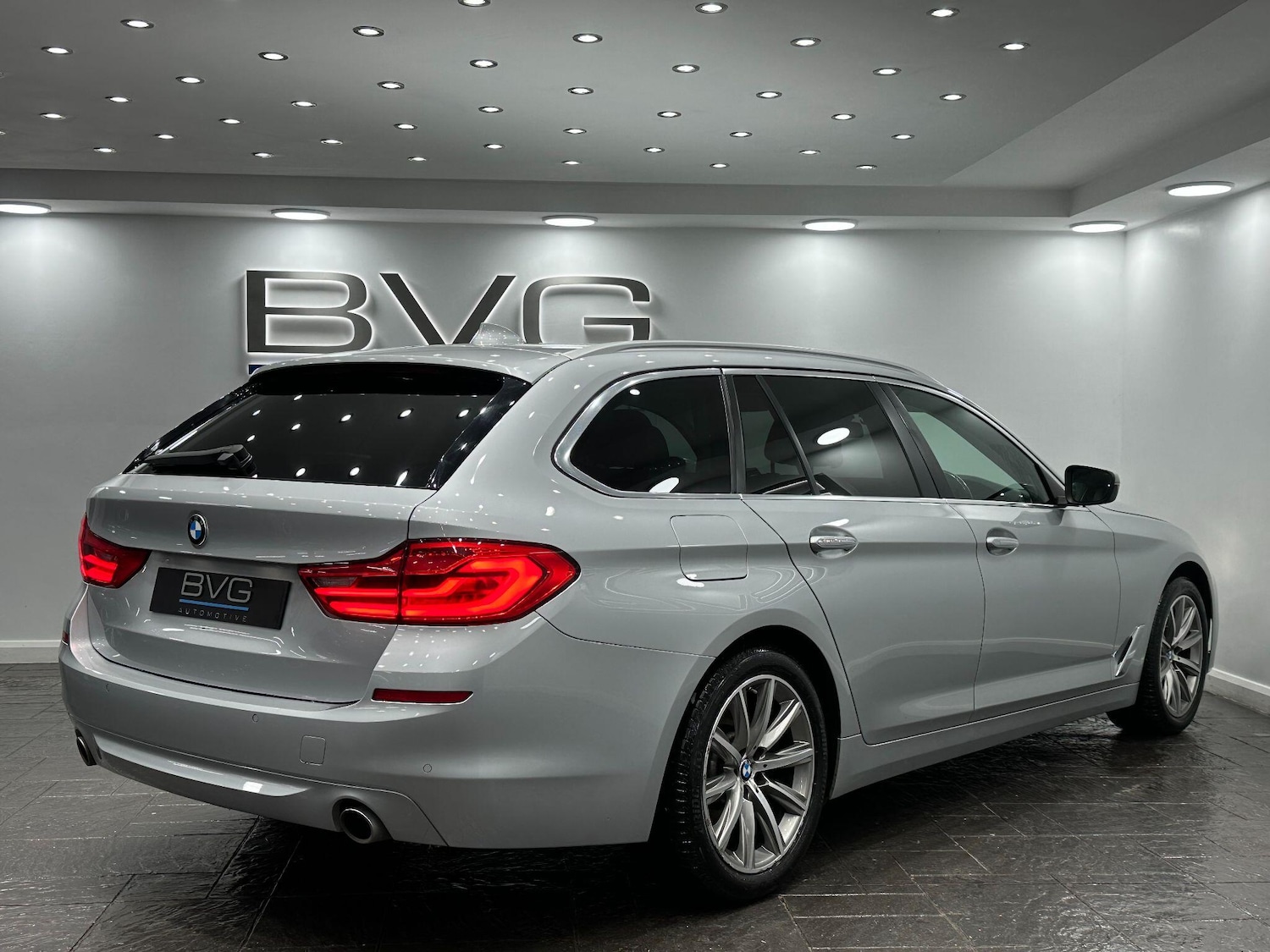 Used BMW 5 Series 2017 for sale - 76824659: Photo 10