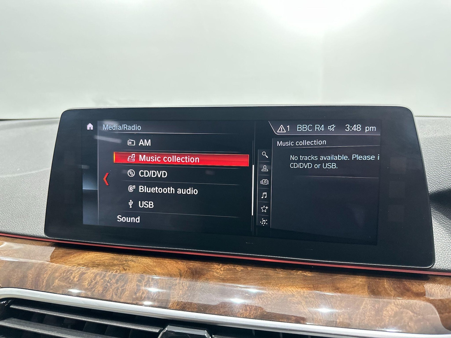 Used BMW 5 Series 2017 for sale - 76824659: Photo 32