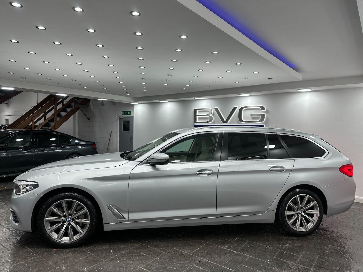 Used BMW 5 Series 2017 for sale - 76824659: Photo 9