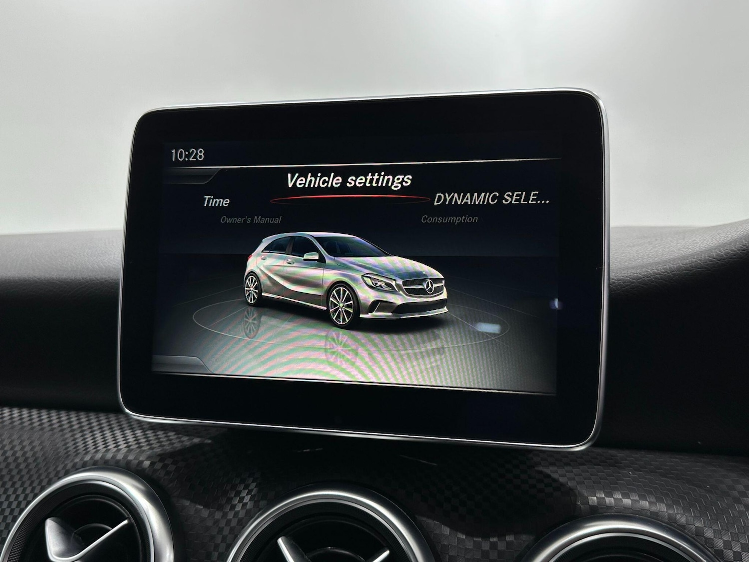 Used Mercedes-Benz A-Class 2016 for sale - 76607335: Photo 29