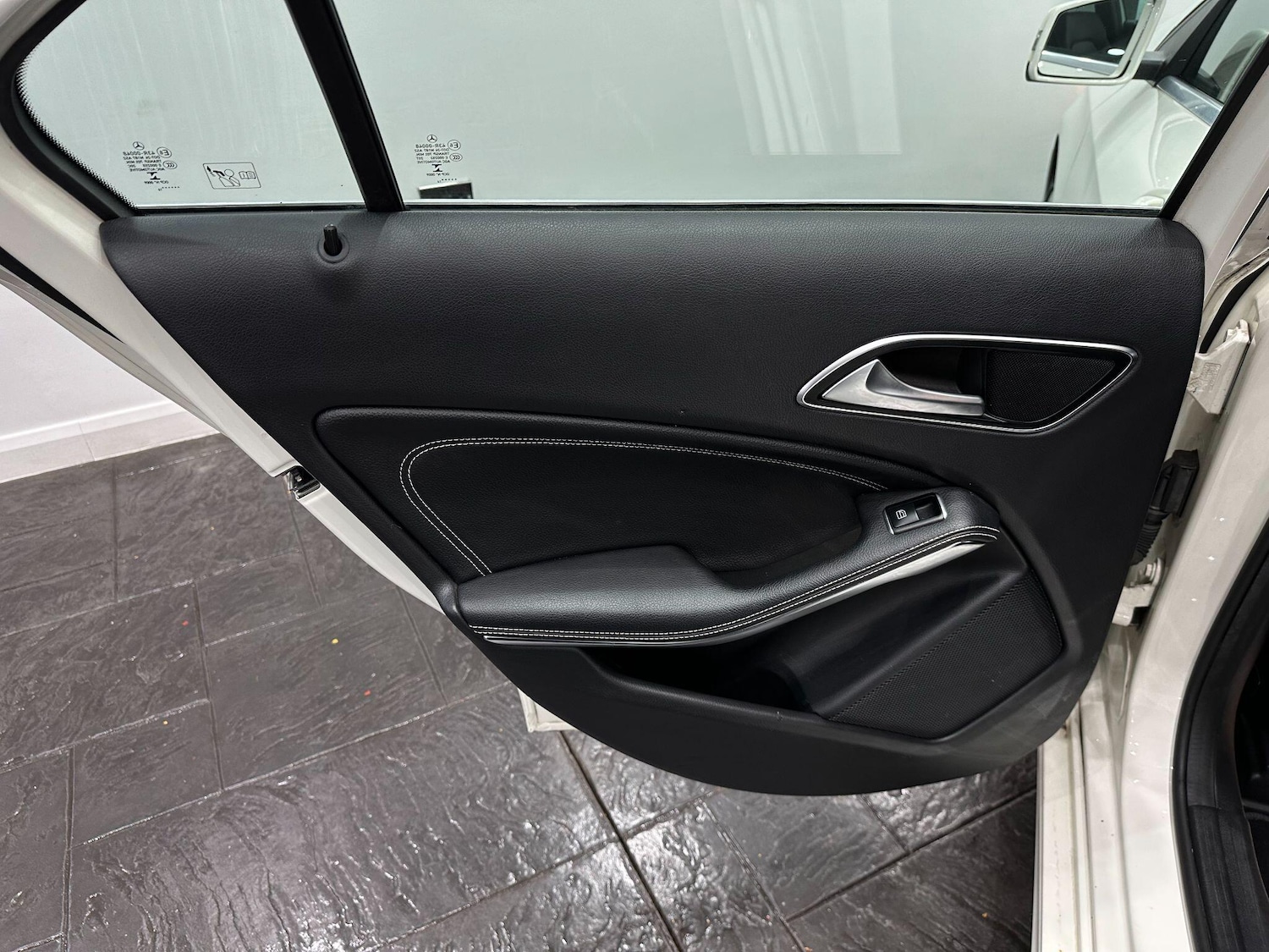 Used Mercedes-Benz A-Class 2016 for sale - 76607335: Photo 42