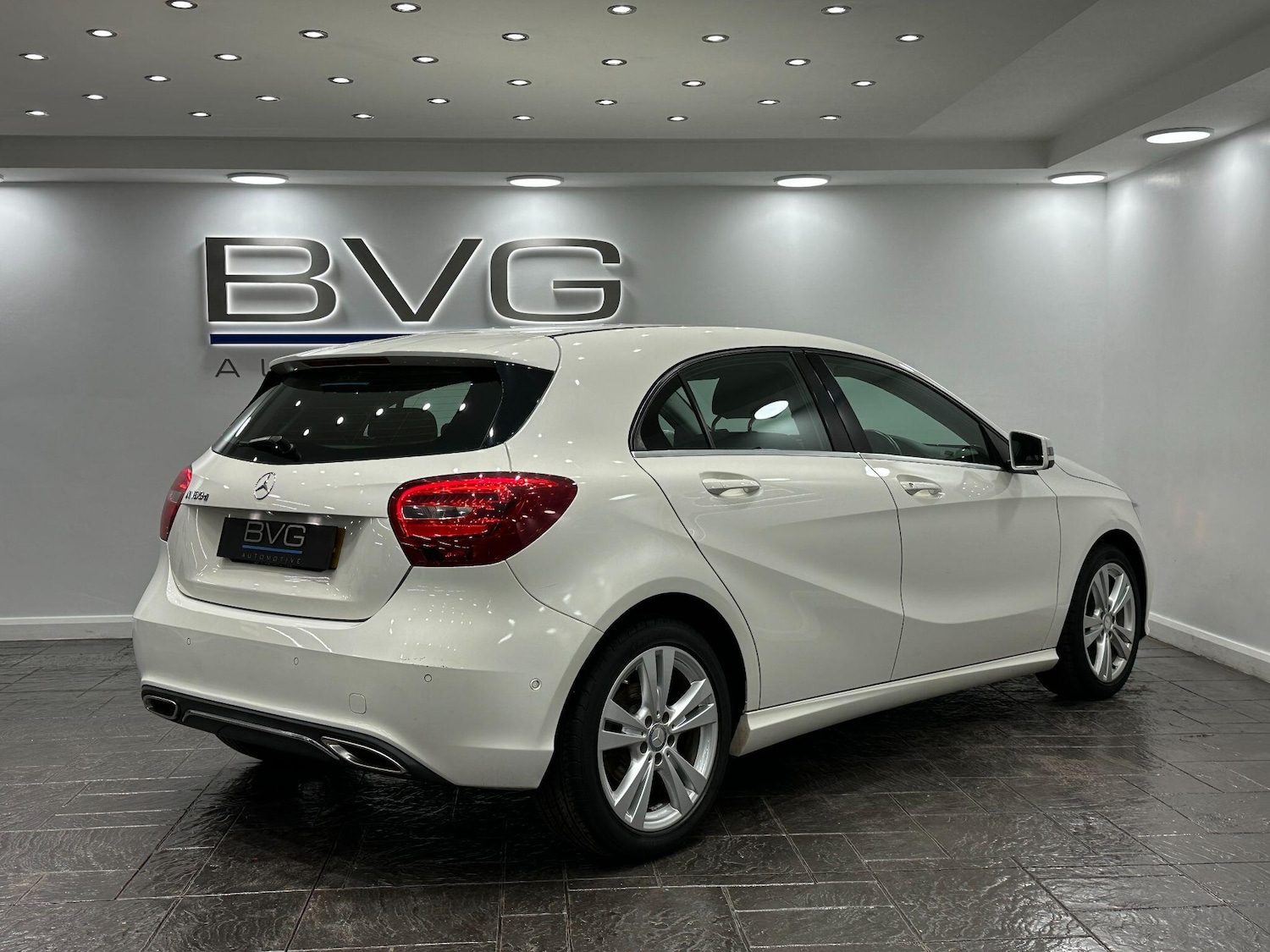 Used Mercedes-Benz A-Class 2016 for sale - 76607335: Photo 6