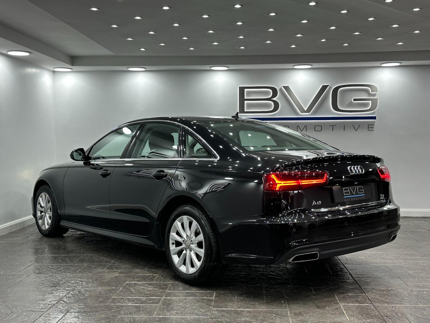 Used Audi A6 Saloon 2018 for sale - 76399376: Photo 10