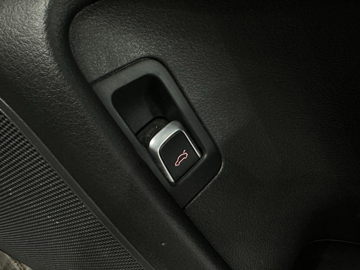 Used Audi A6 Saloon 2018 for sale - 76399376: Photo 30