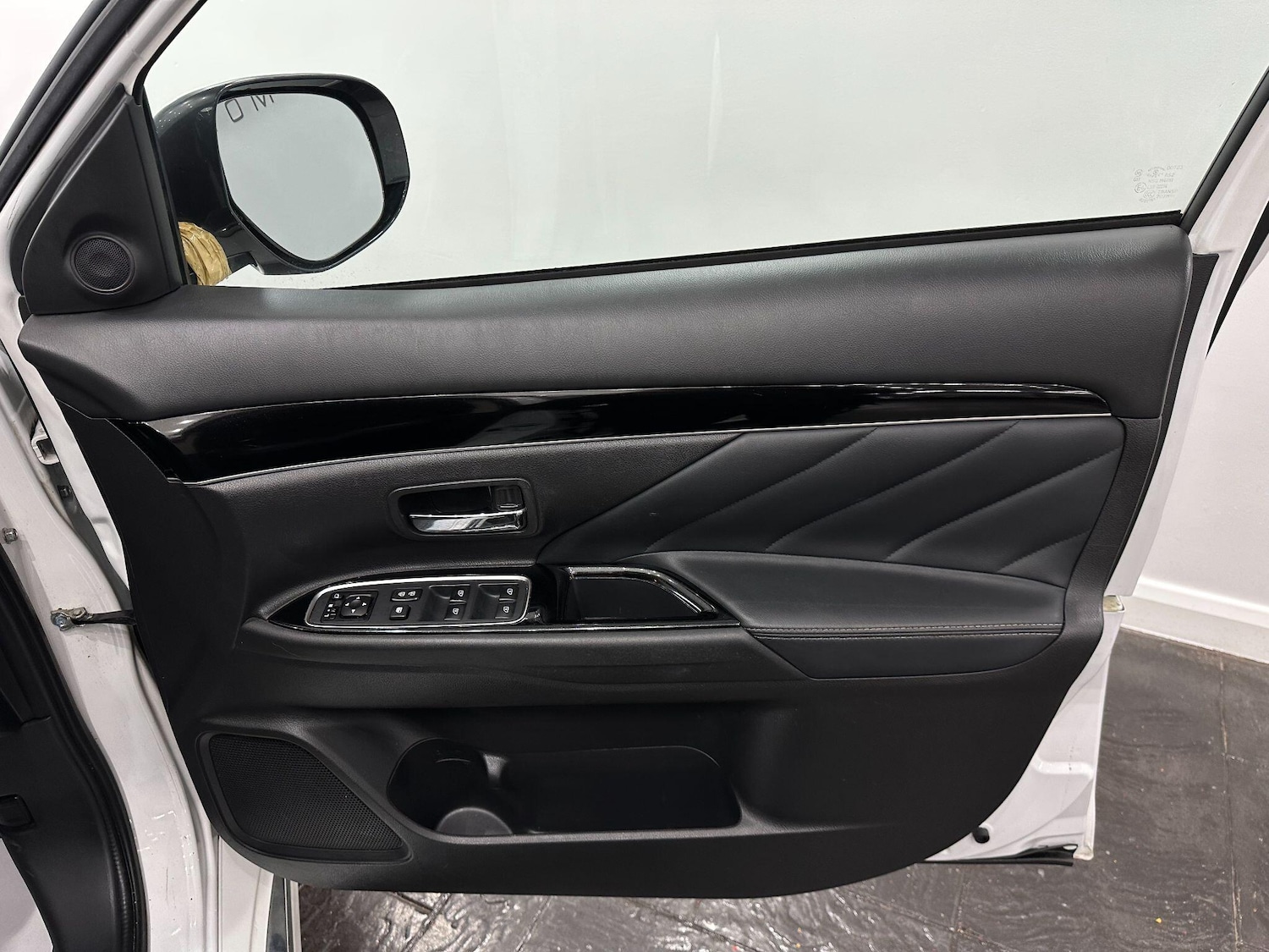 Used Mitsubishi Outlander 2018 for sale - 77040318: Photo 20