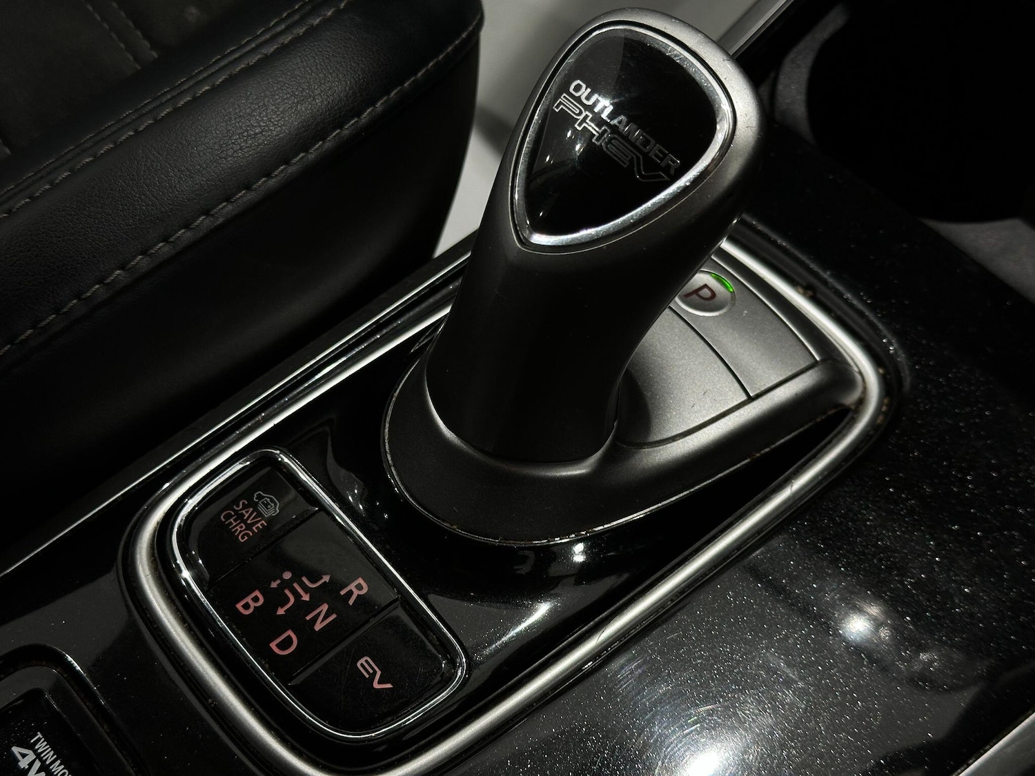 Used Mitsubishi Outlander 2018 for sale - 77040318: Photo 31