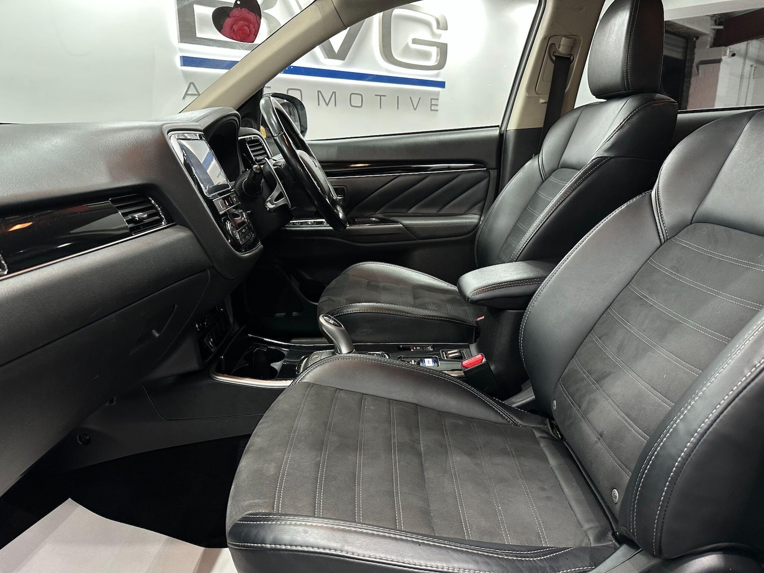 Used Mitsubishi Outlander 2018 for sale - 77040318: Photo 43