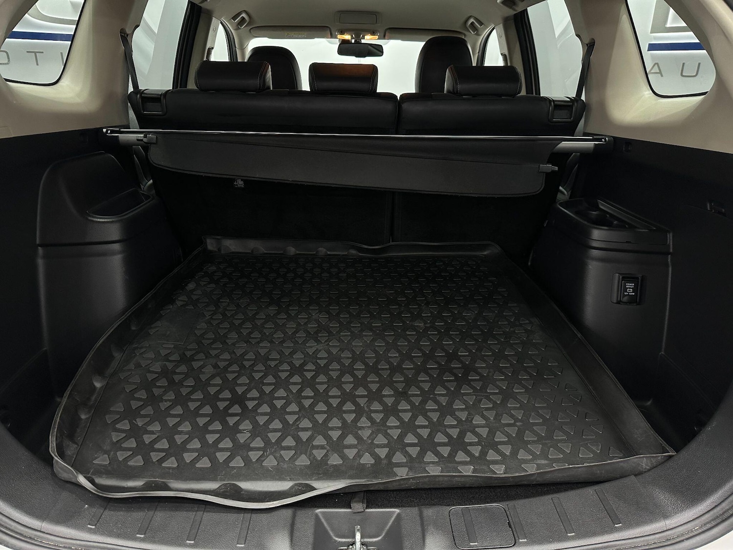 Used Mitsubishi Outlander 2018 for sale - 77040318: Photo 53