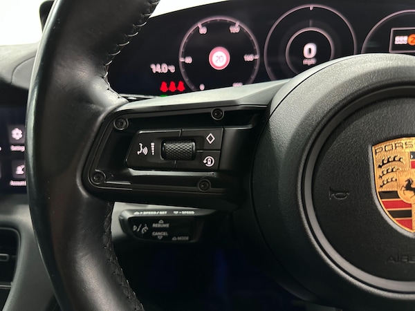 Used Porsche Taycan 2022 for sale - 76175365: Photo 35