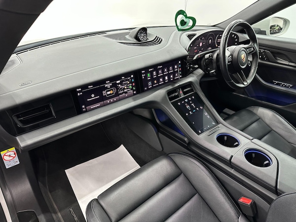 Used Porsche Taycan 2022 for sale - 76175365: Photo 71
