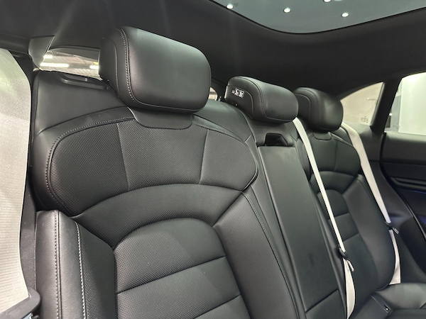 Used Porsche Taycan 2022 for sale - 76175365: Photo 82
