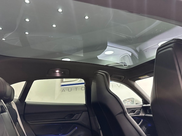 Used Porsche Taycan 2022 for sale - 76175365: Photo 83