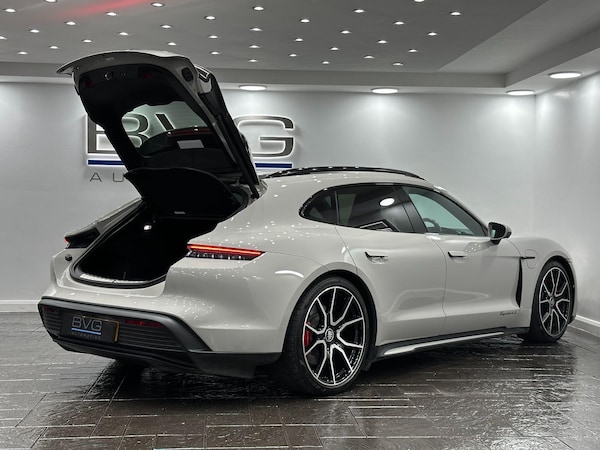 Used Porsche Taycan 2022 for sale - 76175365: Photo 85
