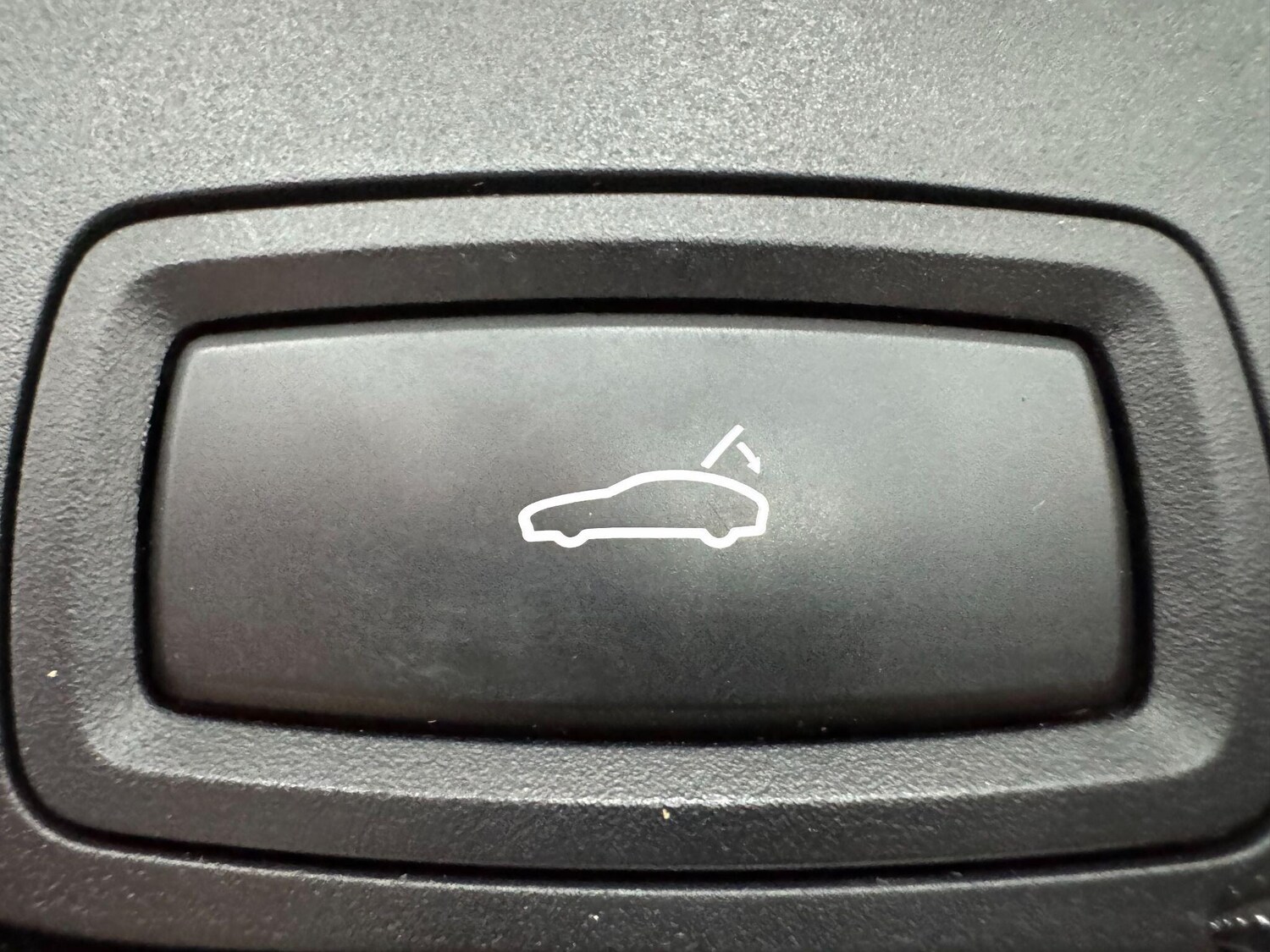 Used Porsche Taycan 2023 for sale - 77456505: Photo 58