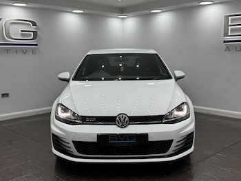 Used Volkswagen Golf 2017 for sale - 78855042: Photo