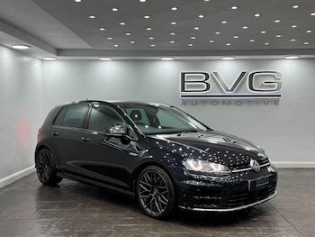 Used Volkswagen Golf 2017 for sale - 77982580: Photo