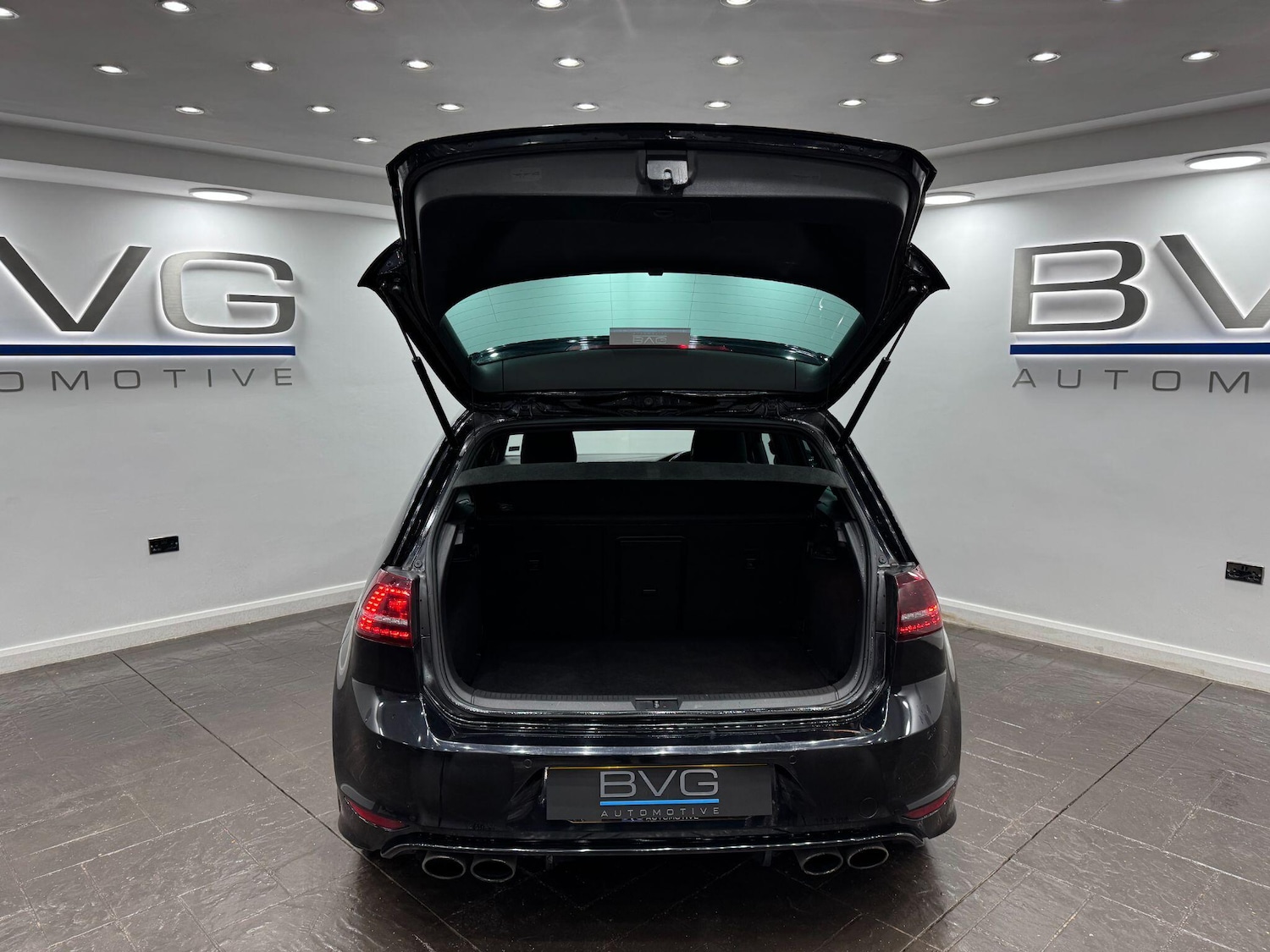 Used Volkswagen Golf 2017 for sale - 77982580: Photo 58