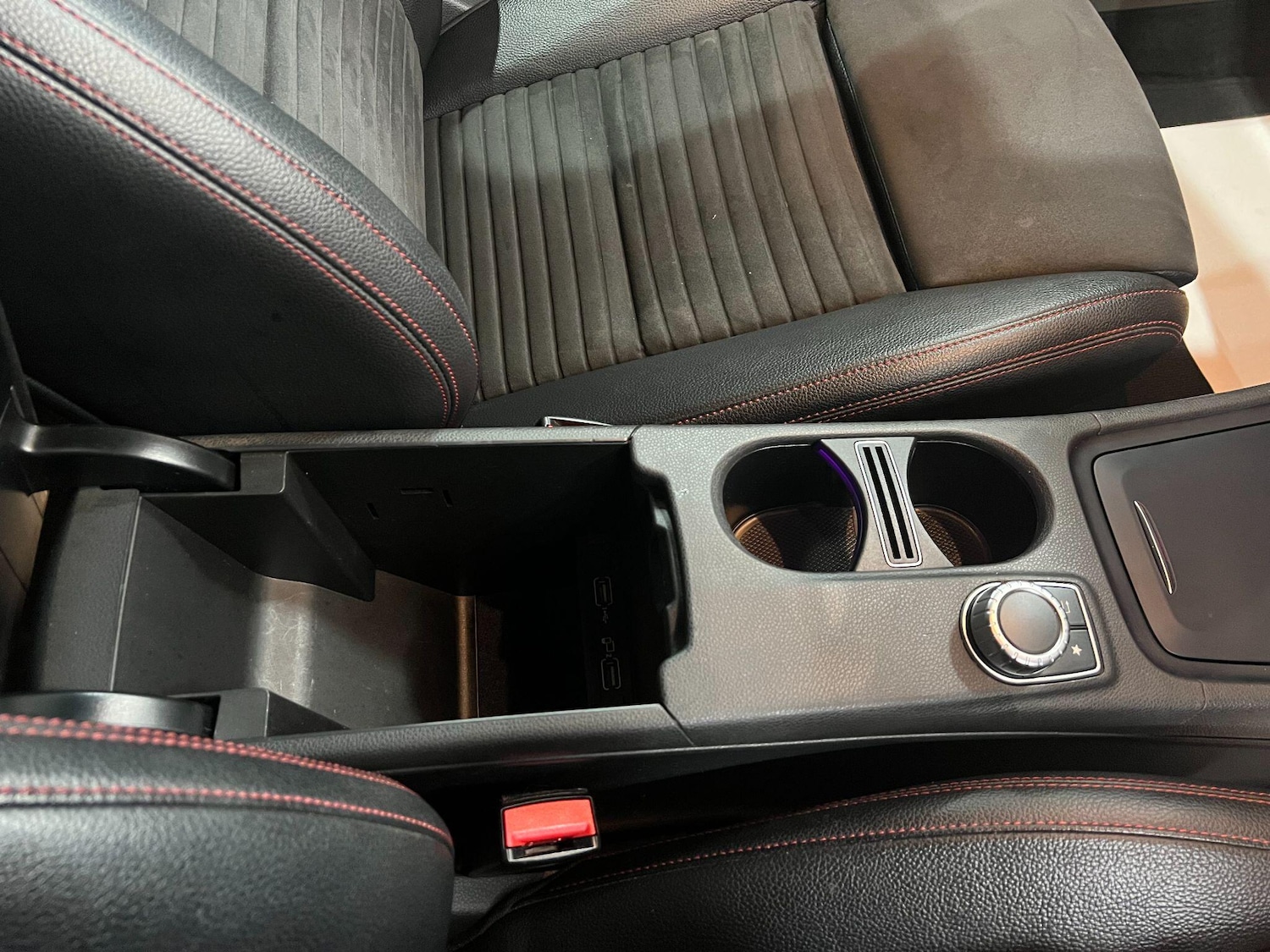 Used Mercedes-Benz GLA 2016 for sale - 76095171: Photo 32