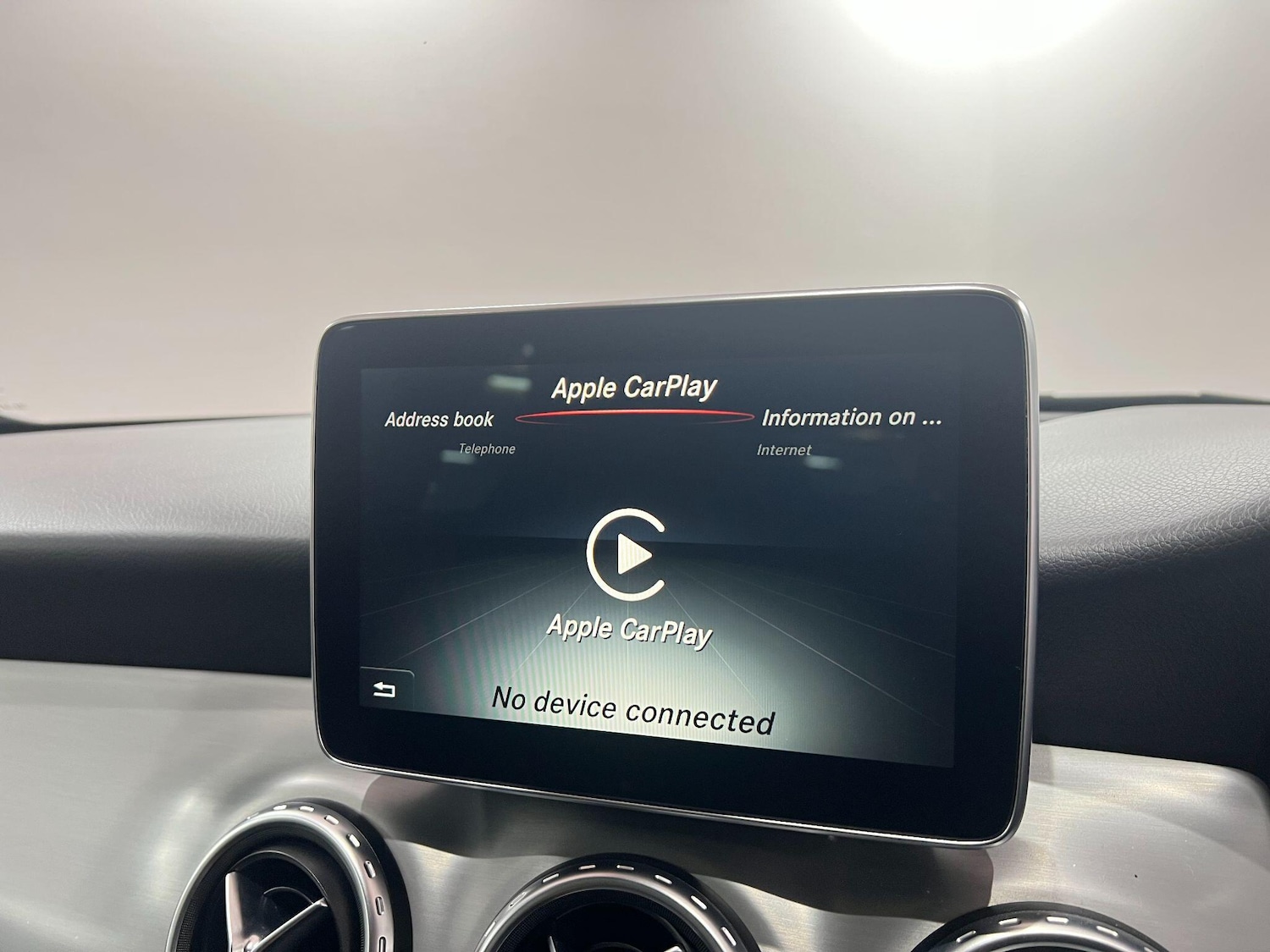 Used Mercedes-Benz GLA 2016 for sale - 76095171: Photo 40