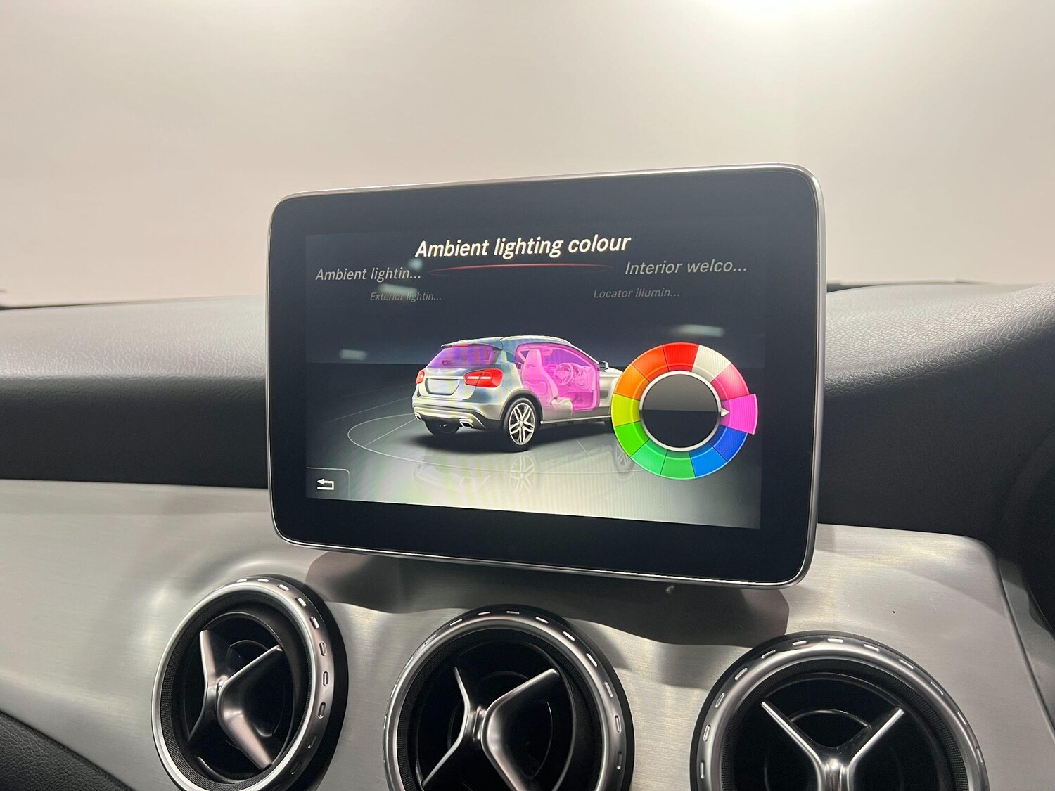 Used Mercedes-Benz GLA 2016 for sale - 76095171: Photo 42